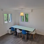 Проживание в семье Le Combo